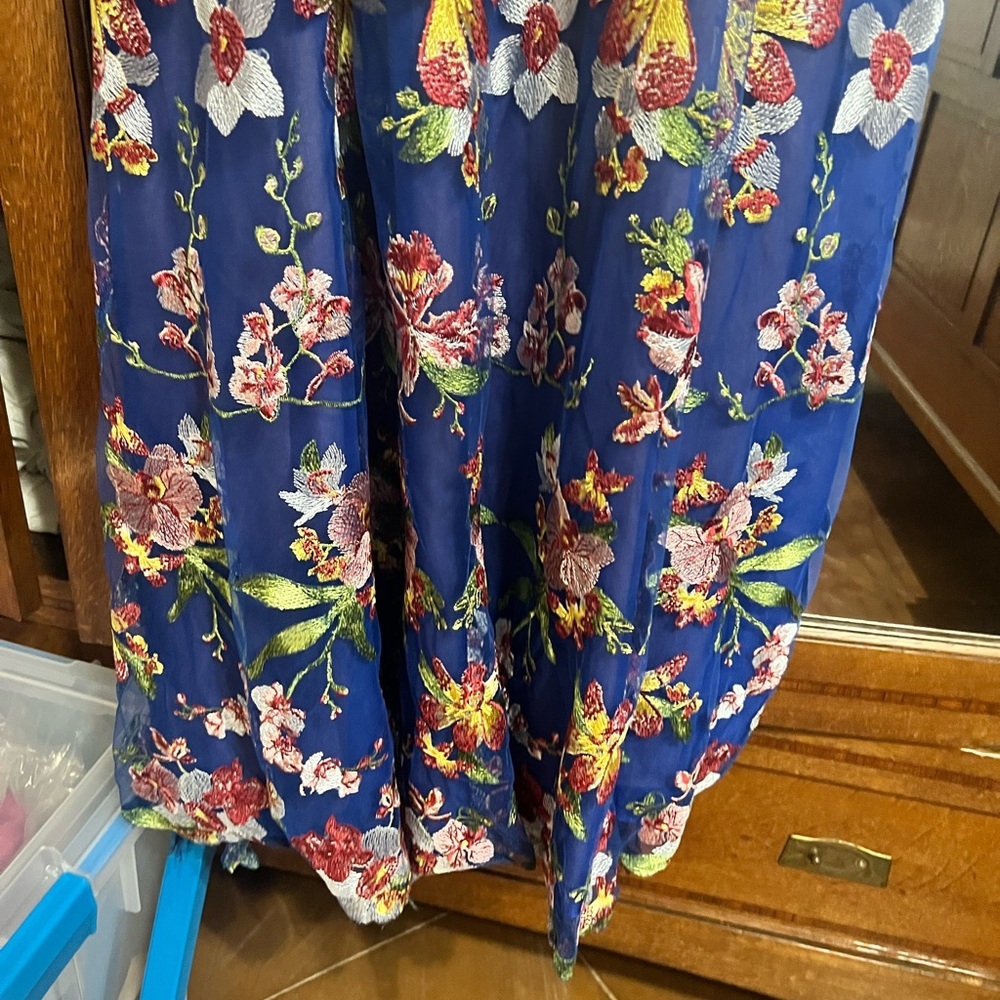 Exquisite Marchesa Notte Floral Print Long Gown - Size 2 (Medium) - Picture 13 of 16